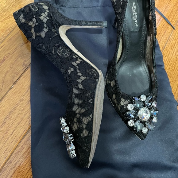 ❌SOLD❌Authentic Dolce & Gabbana Belluci Taormina Lace pumps - Picture 6 of 8